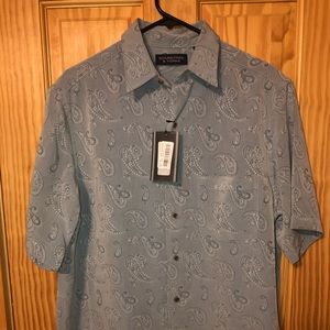 RoundTree & Yorke Gray Silk Shirt